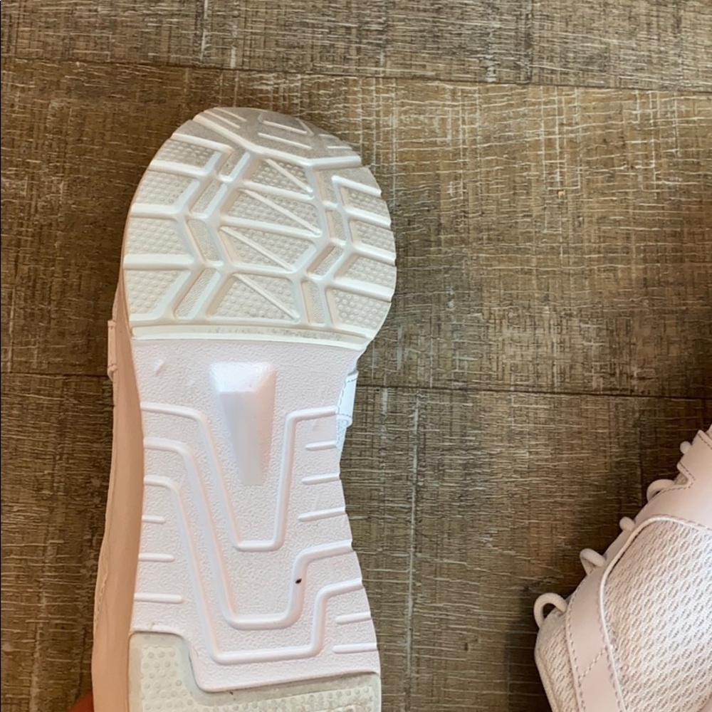 ASICS Gel women’s shoes - Picture 4 of 4